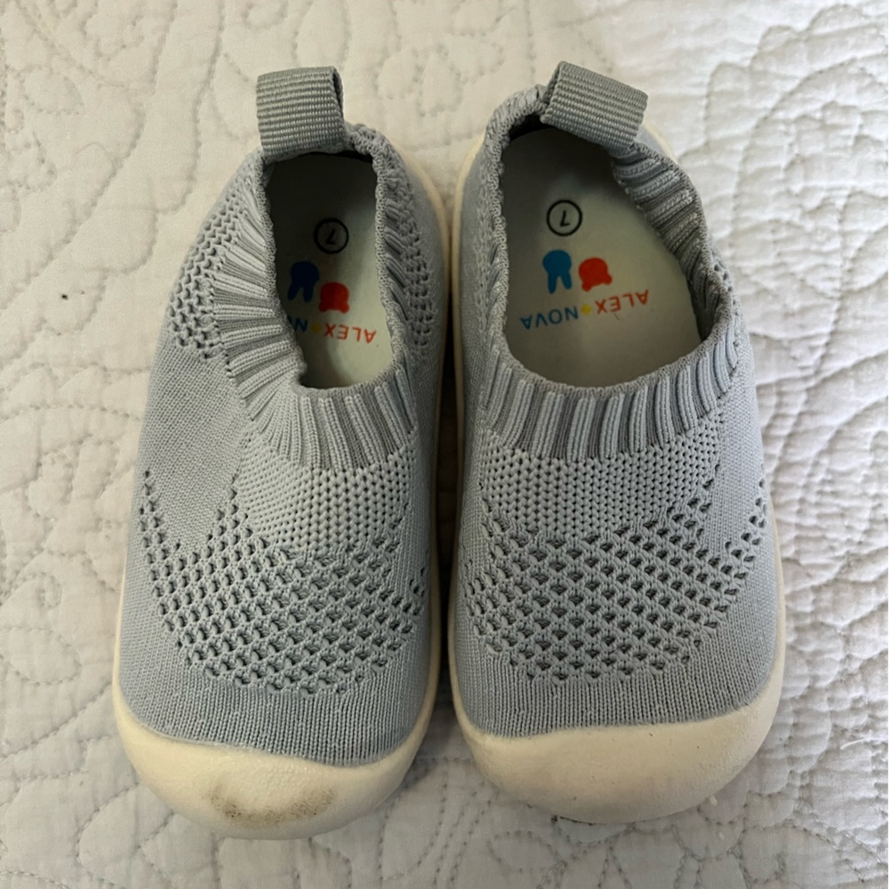 Alex + Nova Skipper Mesh Shoes